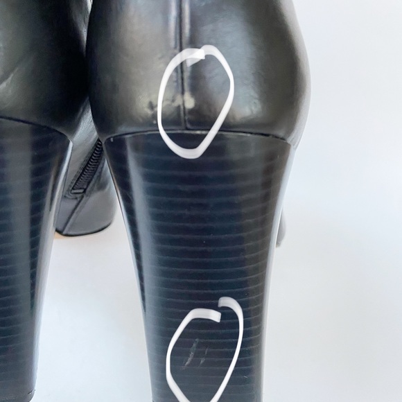 Ann Taylor Loft Black Ankle Booties Faux Leather/Suede Toe Side Zip Size 9.5M - Picture 12 of 14